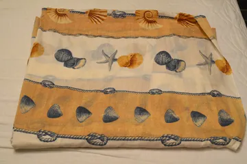 seashell patterned bed sheet
